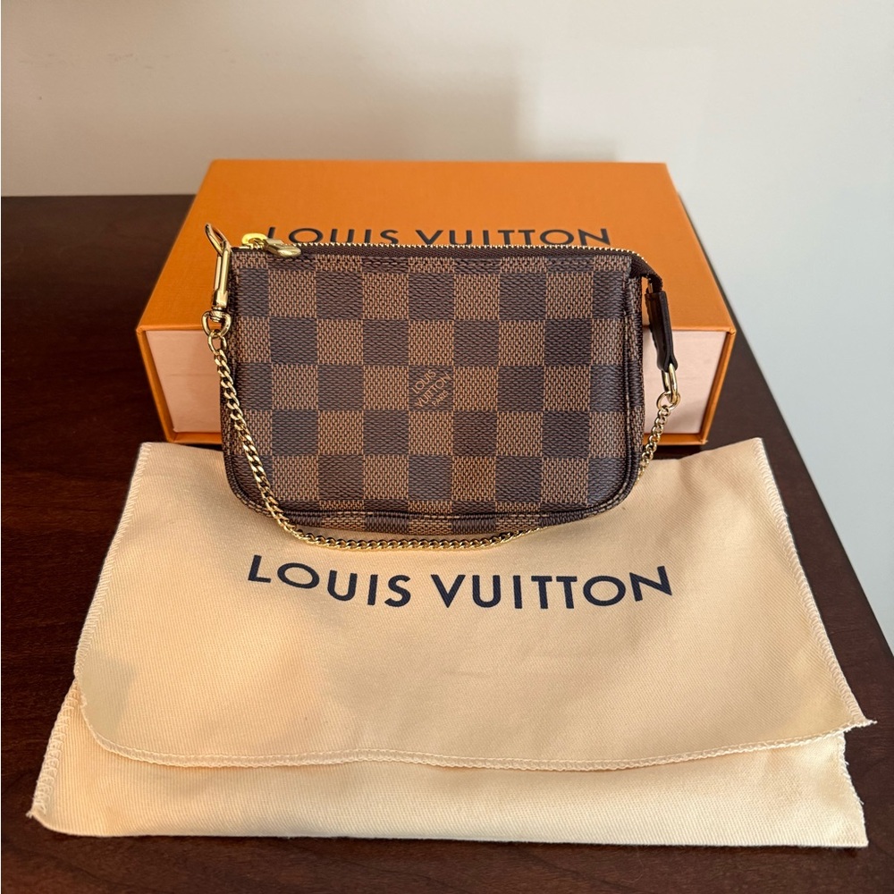 Louis Vuitton Brown Checkered Wristlet